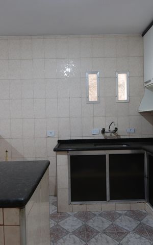 Casa à venda com 150m², 4 quartos e 2 vagasCozinha