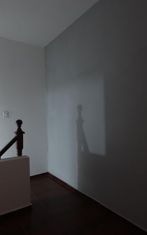 Casa à venda com 150m², 4 quartos e 2 vagasEscada