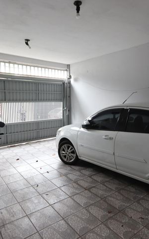 Casa à venda com 150m², 4 quartos e 2 vagasGaragem