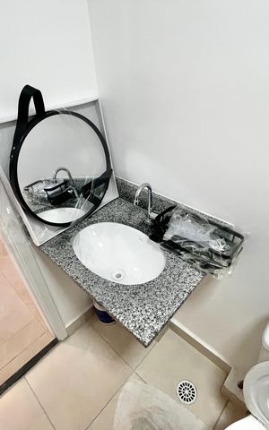 Apartamento à venda com 43m², 2 quartos e sem vaga Apartamento à venda com 43m², 2 quartos e sem vagaBanheiro