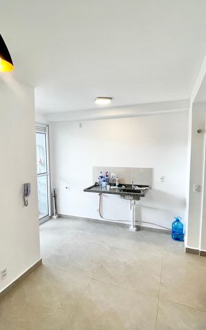 Apartamento à venda com 43m², 2 quartos e sem vaga Apartamento à venda com 43m², 2 quartos e sem vagaSala/Cozinha