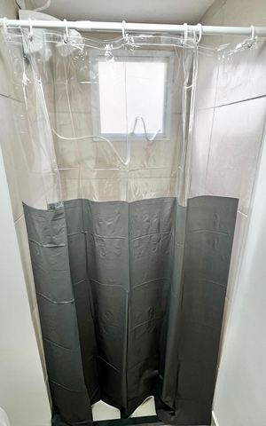 Apartamento à venda com 43m², 2 quartos e sem vaga Apartamento à venda com 43m², 2 quartos e sem vagaBanheiro