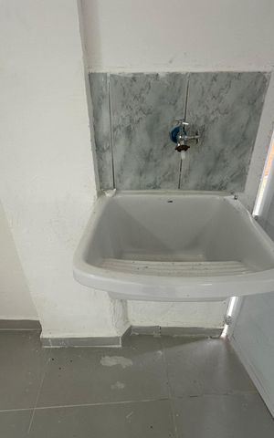 Casa para alugar com 70m², 1 quarto e sem vagaÁrea de Serviço