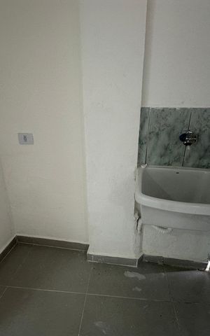 Casa para alugar com 70m², 1 quarto e sem vagaÁrea de Serviço