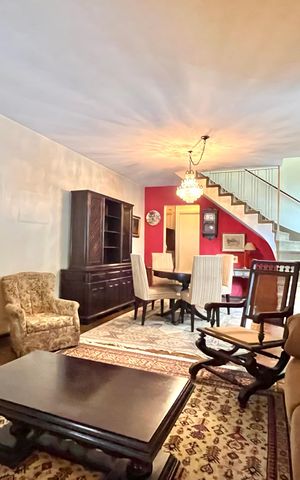 Casa à venda com 162m², 3 quartos e 2 vagas Casa à venda com 162m², 3 quartos e 2 vagasSala