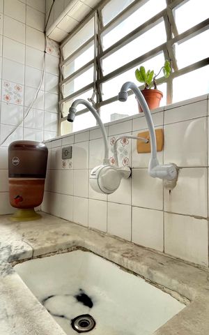 Casa à venda com 162m², 3 quartos e 2 vagas Casa à venda com 162m², 3 quartos e 2 vagasCozinha