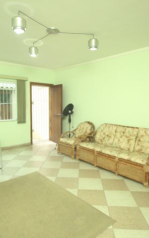 Casa à venda com 289m², 3 quartos e 6 vagasSalão de Festas