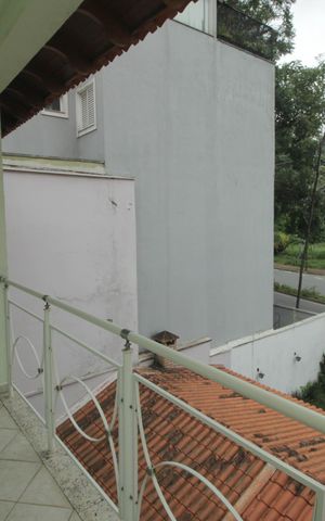Casa à venda com 289m², 3 quartos e 6 vagasVaranda da Suíte 2