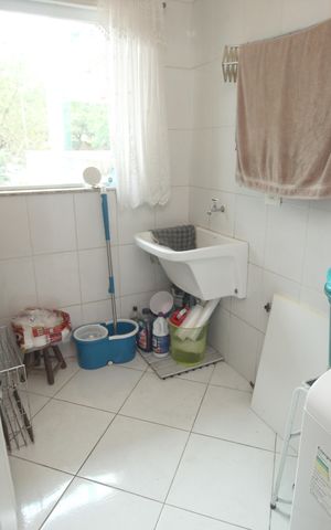 Casa à venda com 289m², 3 quartos e 6 vagasÁrea de Serviço