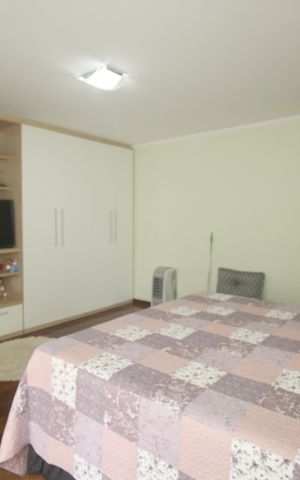 Casa à venda com 289m², 3 quartos e 6 vagasSuíte Master