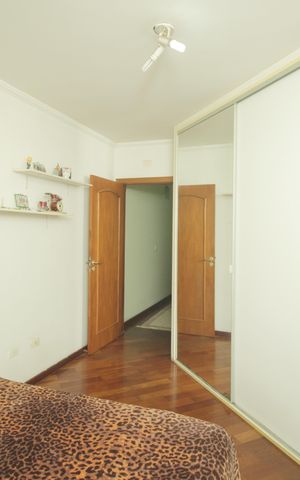 Casa à venda com 289m², 3 quartos e 6 vagasSuíte 2
