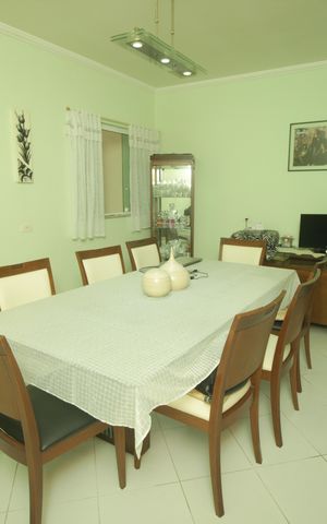 Casa à venda com 289m², 3 quartos e 6 vagasSala de Jantar