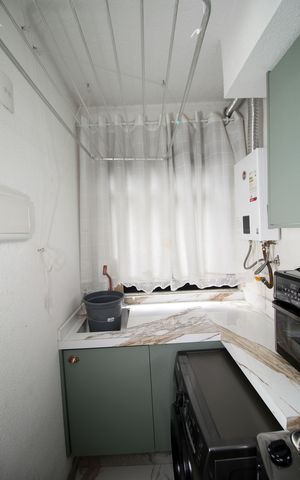 Apartamento à venda com 43m², 2 quartos e sem vagaÁrea de Serviço