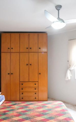 Casa à venda com 184m², 3 quartos e 1 vagaQuarto 2