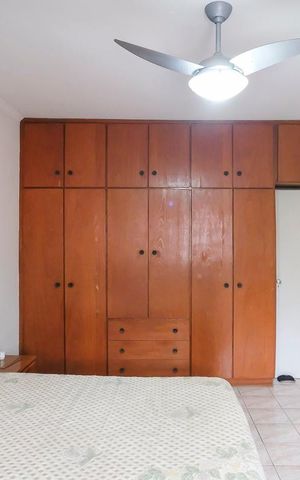 Casa à venda com 184m², 3 quartos e 1 vagaQuarto 1