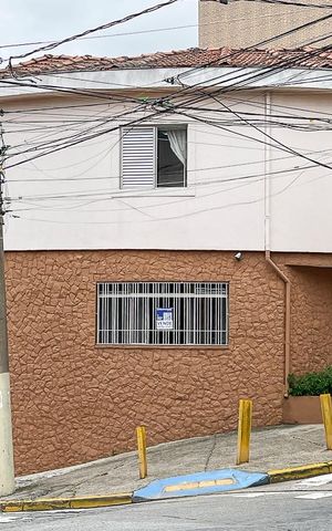 Casa à venda com 184m², 3 quartos e 1 vagaFachada + plaquinha