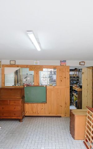 Casa à venda com 184m², 3 quartos e 1 vagaGaragem