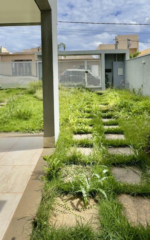 Casa de condomínio à venda com 158m², 3 quartos e 4 vagas