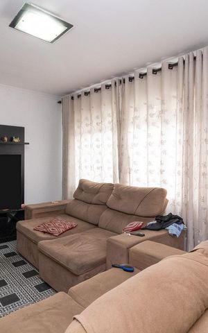 Casa à venda com 175m², 3 quartos e 2 vagasSala