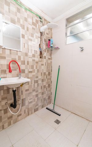 Casa à venda com 175m², 3 quartos e 2 vagasBanheiro 2
