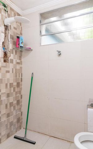 Casa à venda com 175m², 3 quartos e 2 vagasBanheiro 2