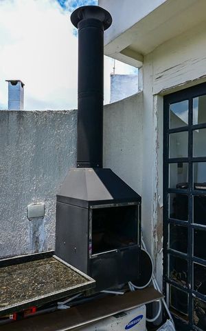 Apartamento à venda com 177m², 3 quartos e 2 vagasChurrasqueira