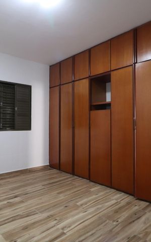 Casa para alugar com 250m², 3 quartos e 4 vagasQuarto 3 - Suíte