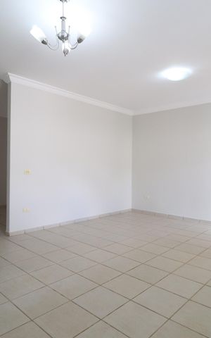 Casa para alugar com 250m², 3 quartos e 4 vagasSala