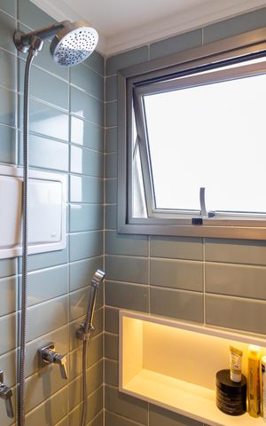 Apartamento à venda com 145m², 3 quartos e 2 vagas Apartamento à venda com 145m², 3 quartos e 2 vagasBanheiro da Suíte 2