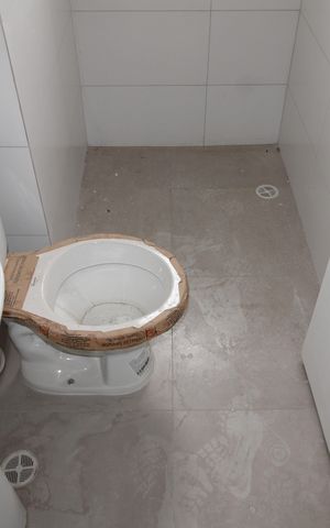 Apartamento à venda com 37m², 1 quarto e sem vagaBanheiro