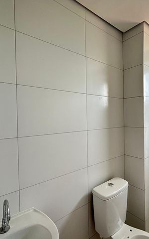 Apartamento à venda com 48m², 2 quartos e 1 vaga Apartamento à venda com 48m², 2 quartos e 1 vagaBanheiro