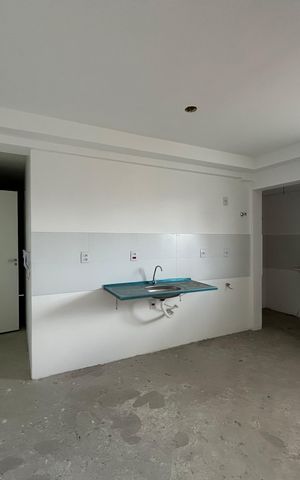 Apartamento à venda com 48m², 2 quartos e 1 vaga Apartamento à venda com 48m², 2 quartos e 1 vagaSala / Cozinha