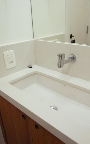 Studio à venda com 21m², 1 quarto e sem vaga Studio à venda com 21m², 1 quarto e sem vagaBanheiro