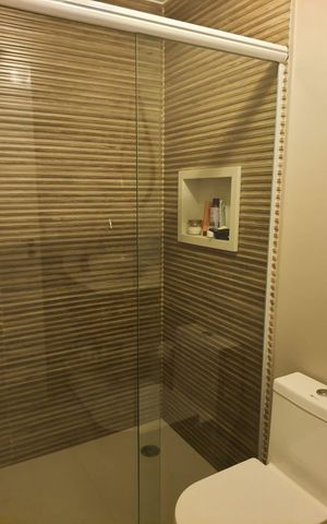 Apartamento à venda com 65m², 2 quartos e 1 vaga Apartamento à venda com 65m², 2 quartos e 1 vagaBanheiro