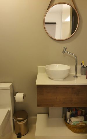 Apartamento à venda com 65m², 2 quartos e 1 vaga Apartamento à venda com 65m², 2 quartos e 1 vagaBanheiro