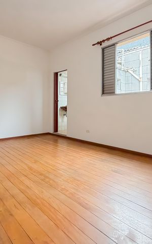 Casa à venda com 70m², 2 quartos e sem vaga Casa à venda com 70m², 2 quartos e sem vagaQuarto 2