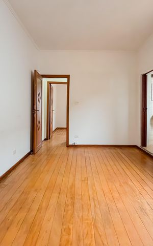 Casa à venda com 70m², 2 quartos e sem vaga Casa à venda com 70m², 2 quartos e sem vagaQuarto 2