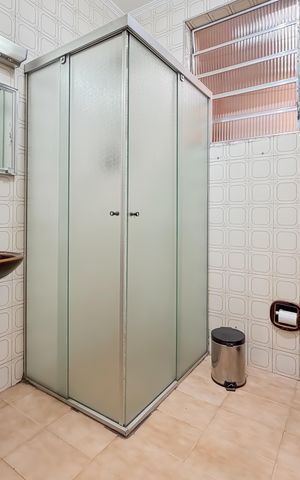 Casa à venda com 70m², 2 quartos e sem vaga Casa à venda com 70m², 2 quartos e sem vagaBanheiro Térreo