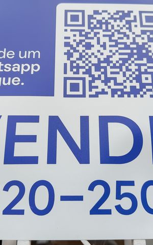 Casa à venda com 70m², 2 quartos e sem vaga Casa à venda com 70m², 2 quartos e sem vagaCCLO-476