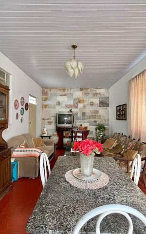 Casa à venda com 301m², 3 quartos e 2 vagas Casa à venda com 301m², 3 quartos e 2 vagasSala 2