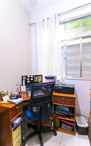 Casa de condomínio à venda com 102m², 4 quartos e 1 vaga Casa de condomínio à venda com 102m², 4 quartos e 1 vagaQuarto reversível