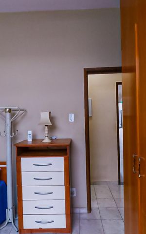 Casa de condomínio à venda com 102m², 4 quartos e 1 vaga Casa de condomínio à venda com 102m², 4 quartos e 1 vagaQuarto