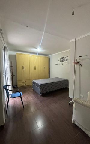 Casa à venda com 272m², 4 quartos e 2 vagas