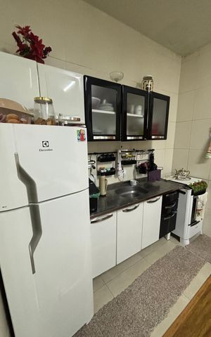 Casa à venda com 272m², 4 quartos e 2 vagas Casa à venda com 272m², 4 quartos e 2 vagasCozinha