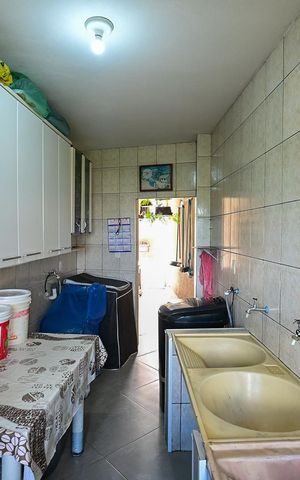 Casa à venda com 224m², 3 quartos e 4 vagasÁrea de Serviço 