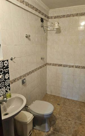 Casa à venda com 195m², 4 quartos e 4 vagas