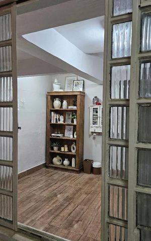 Casa à venda com 195m², 4 quartos e 4 vagas