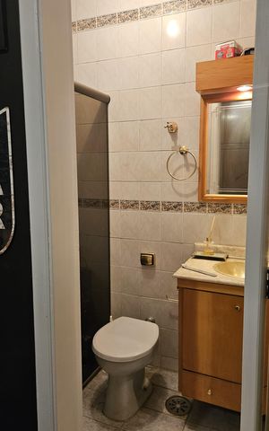 Casa à venda com 195m², 4 quartos e 4 vagas