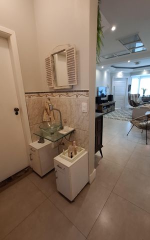 Casa à venda com 195m², 4 quartos e 4 vagas