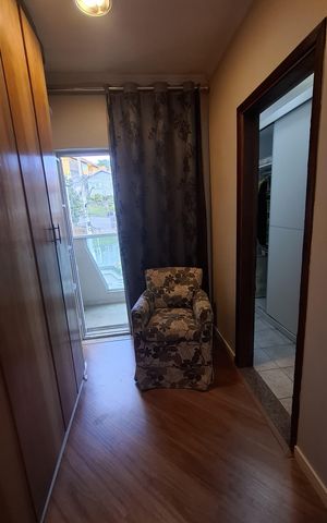Casa à venda com 195m², 4 quartos e 4 vagas